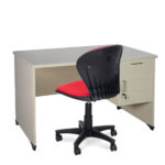 Bàn AT160HL Hòa Phát, chắc chắn - bền đẹp, Giá cực tốt